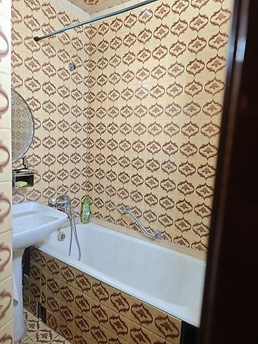 квартиры с поселением: 2 комнаты, 50 м², Индивидуалка, 3 этаж, Требуется ремонт — 9