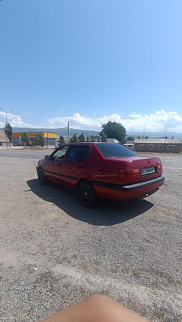 devo matiz: Volkswagen Vento: 1992 г., 1.8 л, Механика, Бензин, Седан — 3