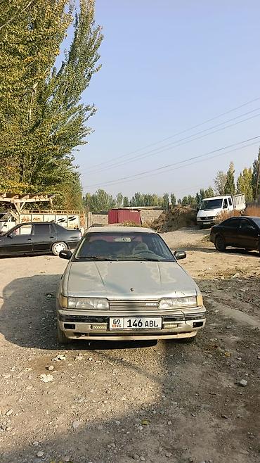 nisan leaf: Mazda 626: 1990 г., 2.2 л, Механика, Бензин, Хэтчбэк — 2