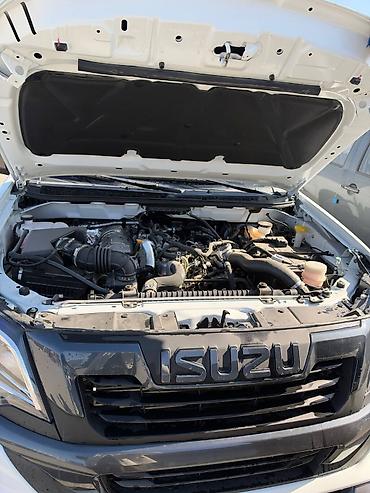 газ рама: Isuzu : 2026 г., 2.8 л, Типтроник, Дизель, Пикап — 3