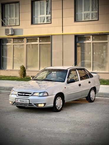 Daewoo: Daewoo Nexia: 2011 г., 1.5 л, Механика, Бензин