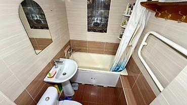 Продажа квартир: 3 комнаты, 56 м², Хрущевка, 3 этаж — 9