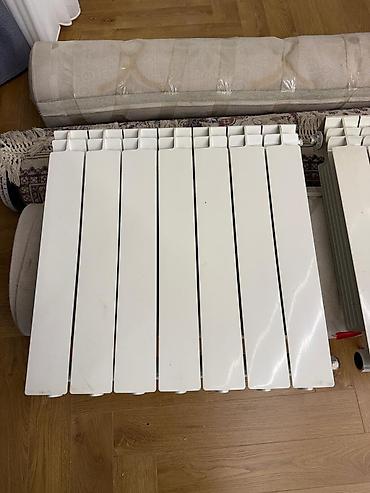 divar paneli: Alüminium radiatorlar – bölməli, ağ rəng Bir seksiyası 14 manat — 3