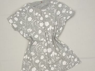 Women: Women`s T-shirt, size S (EU 36)