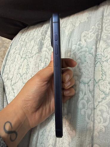 Apple iPhone: IPhone 17 Pro Max, 1 ТБ, Синий, Чехол, 100 % — 7