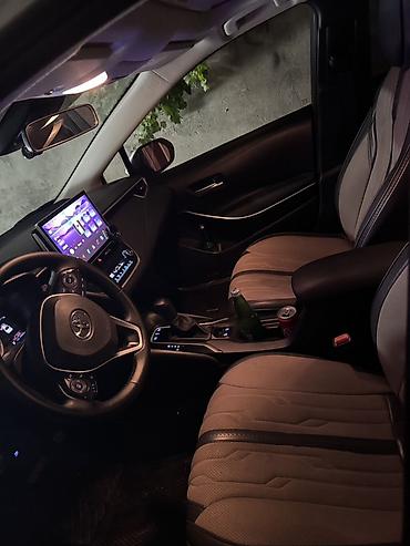 2106 ucuz: Toyota sedanın salonu – geniş və rahat interyer - Multifunksional — 1