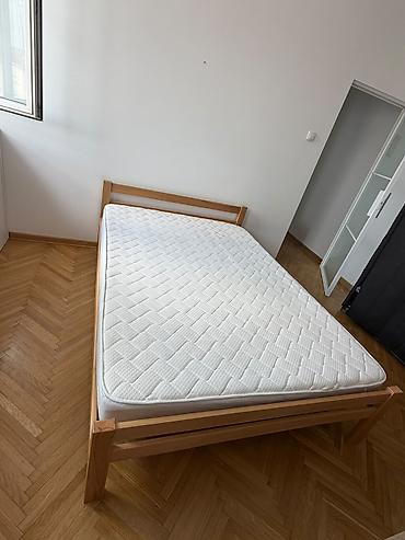 Bračni drveni krevet 140 × 200 cm, sa dušekom - Dimenzije ležajne