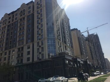 сутичный дом: 4 комнаты, 153 м², Элитка, 6 этаж, ПСО (под самоотделку)