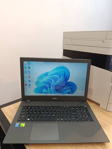 Noutbuk və netbuklar: Acer 15.6 ", Intel Core i7, 256 GB