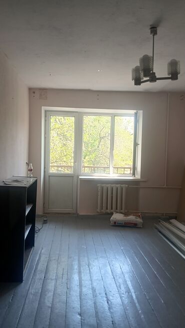 тоголок молдо дом куплю: 1 бөлмө, 31 кв. м, Хрущевка, 3 кабат, Эски ремонт