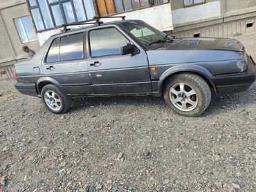 купить фольксваген шаран: Volkswagen Jetta: 1990 г., 1.8 л, Механика, Бензин, Седан