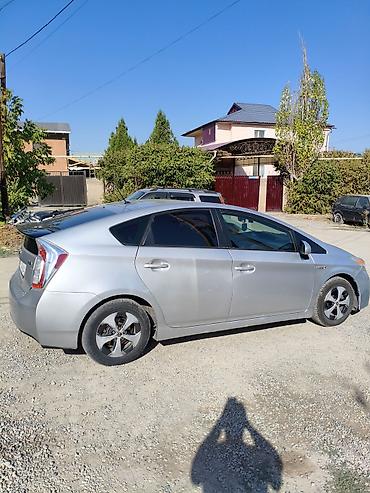 gac m8: Toyota Prius: 2015 г., 1.8 л, Автомат, Гибрид, Хэтчбэк — 4
