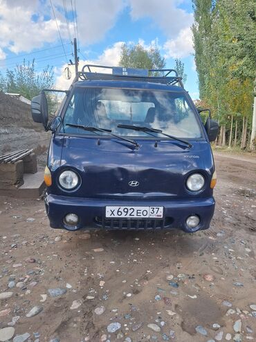 мерседес 124 2 2: Легкий грузовик, Hyundai, Стандарт, 2 т, Б/у