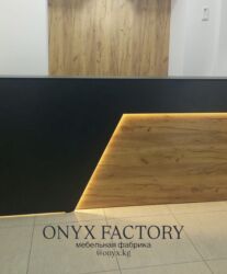 Офисные столы: «Оникс» - мебель для Вашего офиса Наша компания занимается — 7