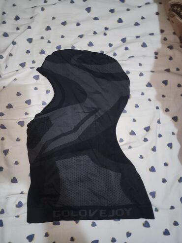 Перчатки: Balaklava maska – GOLOVEJOY brendi. Xüsusiyyətlər: - Rəng: tünd