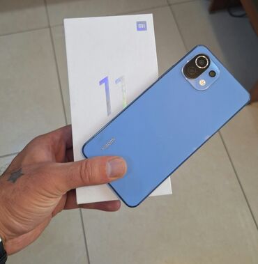 сотовый телефон fly ezzy 9: Xiaomi 11 Lite, 128 ГБ, цвет - Голубой, 
 Две SIM карты