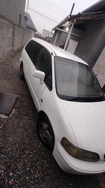 Другие детали салона: Honda (правый руль), салон минивэна. Описание: - Просторный 2‑рядный — 6