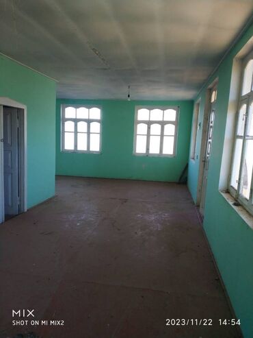 Həyət evləri və villaların satışı: 2 otaqlı, 68 kv. m, Kredit yoxdur, Orta təmir — 14