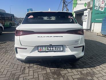 BYD: BYD E2: 2021 г., Электромобиль, Хэтчбэк — 4