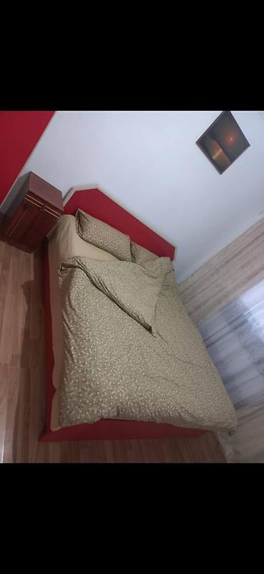 дома караколе: Гостевой дом с большим двором и садом роз Описание: - Двухэтажный дом — 4