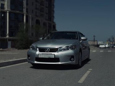 срочная продажа авто по низким ценам: Lexus CT: 2011 г., 1.8 л, Вариатор, Гибрид, Хэтчбэк