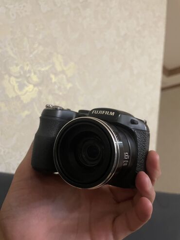 foto kamera qiymetleri: Fujifilm finepix s2980 yaxşı vəziyyətdə