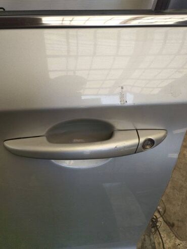 mercedes купе: Передняя левая дверная ручка Hyundai