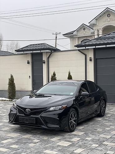 Toyota: Toyota Camry: 2021 г., 2.5 л, Автомат, Бензин, Седан — 1