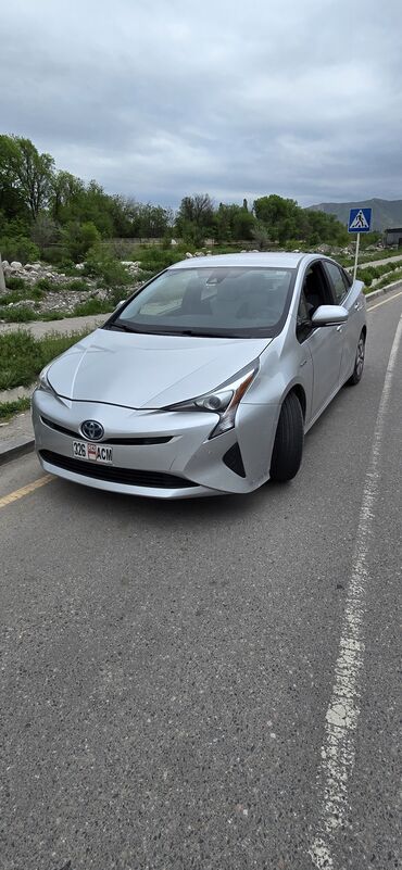 тайотта приус: Toyota Prius: 2017 г., 1.8 л, Вариатор, Гибрид, Седан