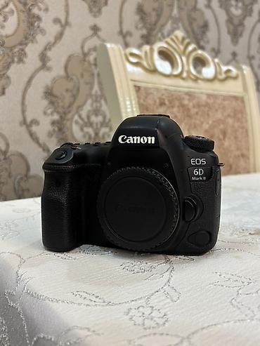 Fotokameralar: Xüsusiyyətləri Sensor: 26.2 MP tam-kadr CMOS. İşləyici “effective” — 5