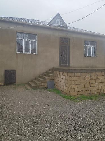 upd qesebesinde satilan evler: 3 otaqlı, 110 kv. m — 1