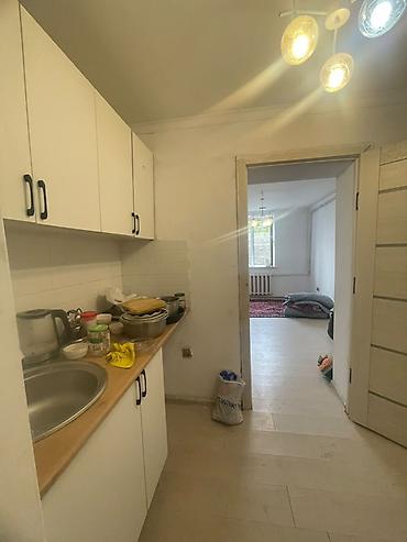 Комнаты: 25 м², С мебелью частично — 1