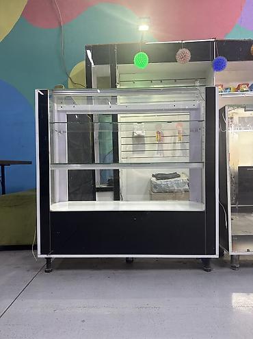 голограмма: Все стенки продаются, есть и те, которые взвешиваются. Продаётся всё — 6
