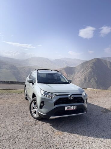 тойота фураннер: Toyota RAV4: 2021 г., 2.5 л, Автомат, Гибрид, Кроссовер