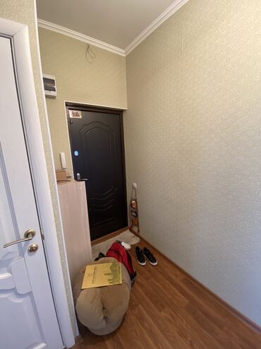1ком кв бишкек в Кыргызстан | Продажа квартир: 1 комната, 43 м², 106 серия улучшенная, 9 этаж, Свежий ремонт, Газовое отопление
