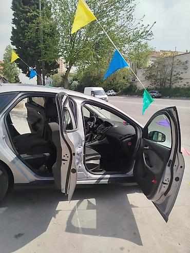 ford focus 2000: Ford Focus: 1.6 l | 2013 il 200000 km Sedan — 3