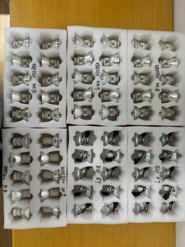 Digər ehtiyat hissələri: Proyektor lampaları və ehtiyat hissələri dəsti - Müxtəlif model — 1