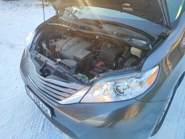 Toyota: Toyota Sienna: 2017 г., 3.5 л, Автомат, Бензин, Минивэн