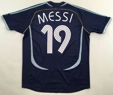 Kurtkalar: Futbolka, Adidas, M (EU 38)
