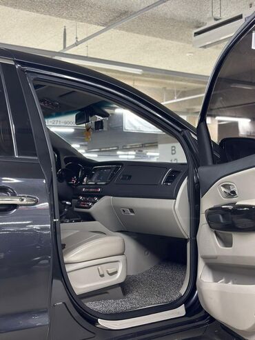 Kia: Kia Carnival: 2018 г., 2.2 л, Автомат, Дизель, Минивэн — 8