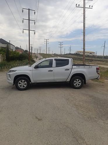 pickup l200: Mitsubishi L200: 2.4 l | 2019 il 154800 km Pikap — 3