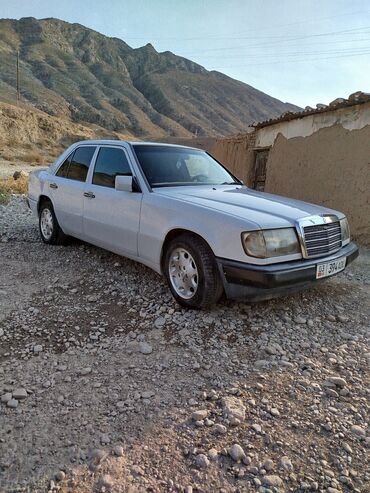 купить грузовик в рассрочку: Mercedes-Benz E-Class: 1991 г., 2 л, Механика, Бензин, Седан