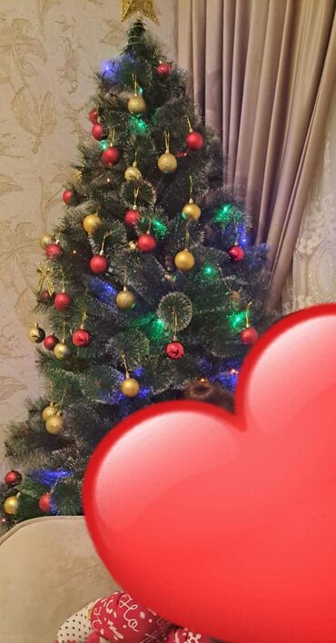 advent calendar qiymeti: Nigaz……Yolka 100azn. Olcu 210sm. Unvan masazir Nigaz