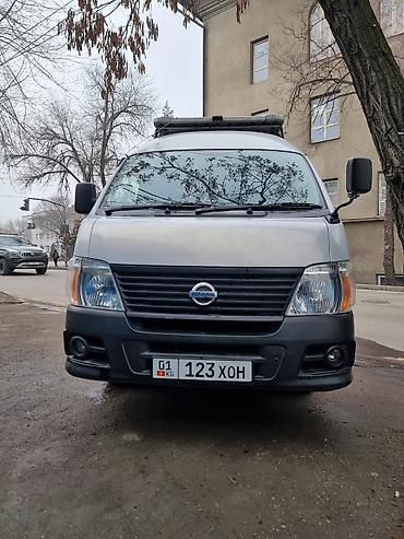 микроавтобус: Nissan : 2006 г., 3 л, Автомат, Дизель, Бус — 1