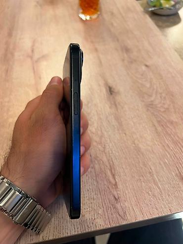 adapter iphone: IPhone 15, 256 GB, Black Titanium — 7