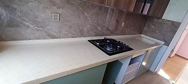 столешница для кухни: Mətbəx üçün kvars (kvars-kompozit) stolüstü və arxa panel həlli - — 6