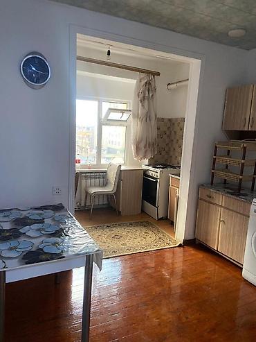 İcarəyə verilir 2 otaqlı köhnə tikili 65 m², Həzi Aslanov m. 650