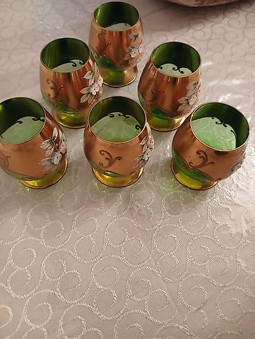 qusar mebel: Vintage Yaşıl Və Qızılı Qədəhlər (6 Ədəd)Satılır: 6 nəfərlik retro — 4