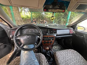 фургоны категории б: Opel Vectra: 2 л | 1999 г. Седан — 6