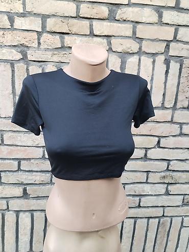 Tops: Crni crop top majica – RS Sister, veličina S - Model: kratka majica — 1